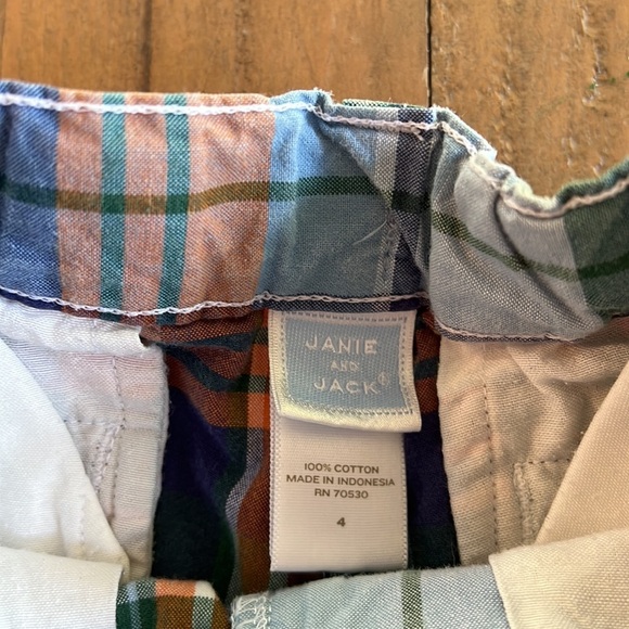4/$20 Janie and jack plaid shorts - play - Picture 3 of 5